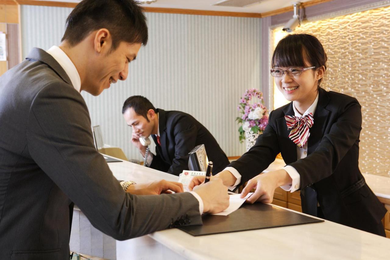 סינצ'ו סיטי Kingdom Hotel מראה חיצוני תמונה